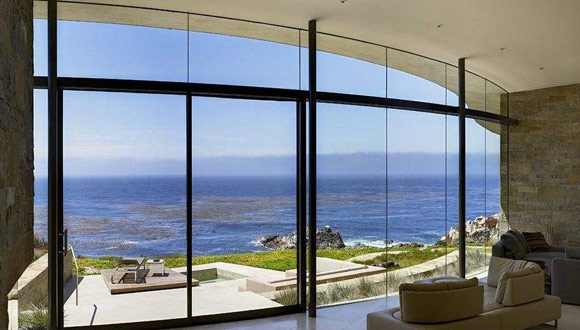 乐动球赛_乐动(中国)
用来制作玻璃窗口的技法之一